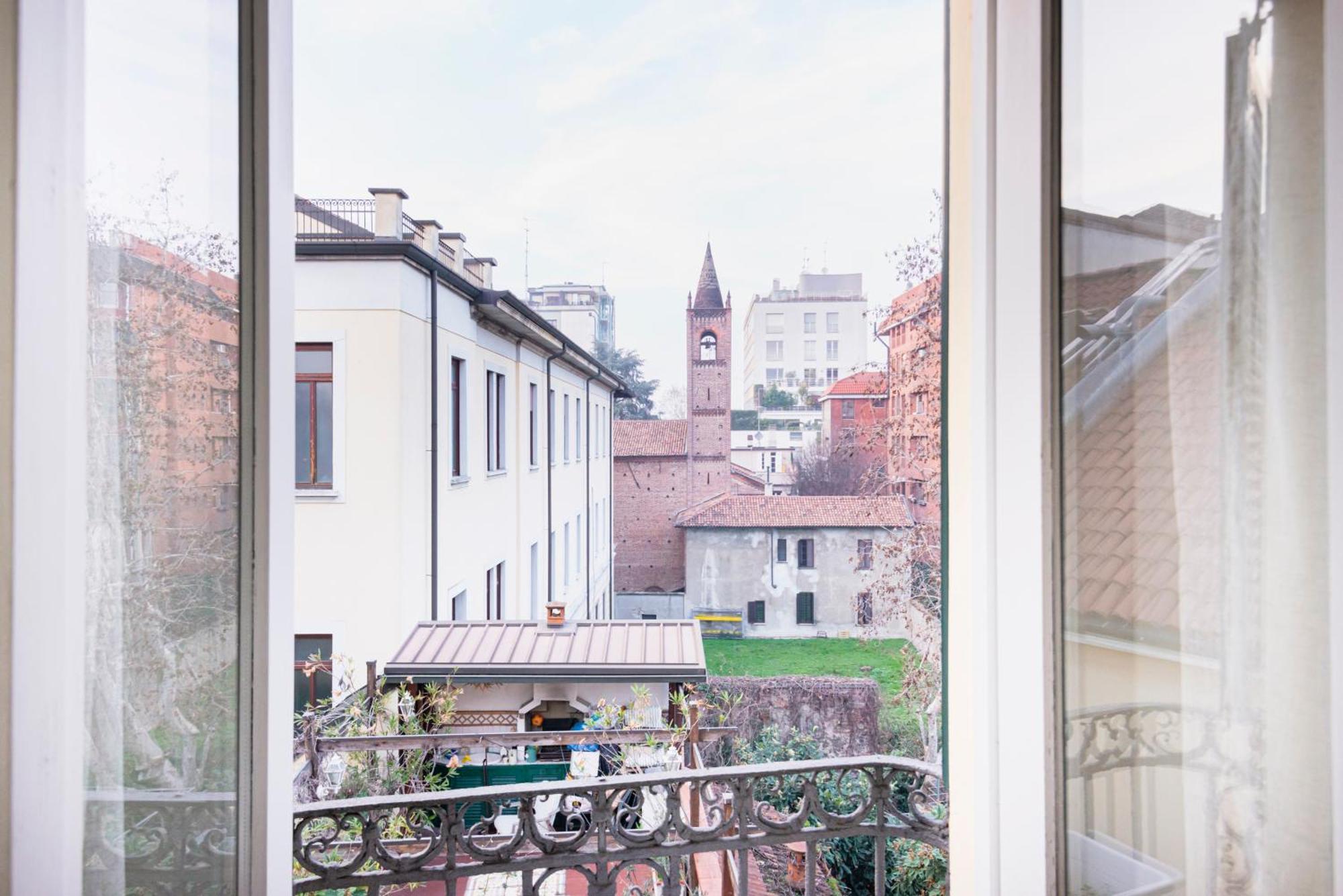 Amazing Flat Near Duomo & Colonne Di San Lorenzo By Easylife มิลาน ภายนอก รูปภาพ