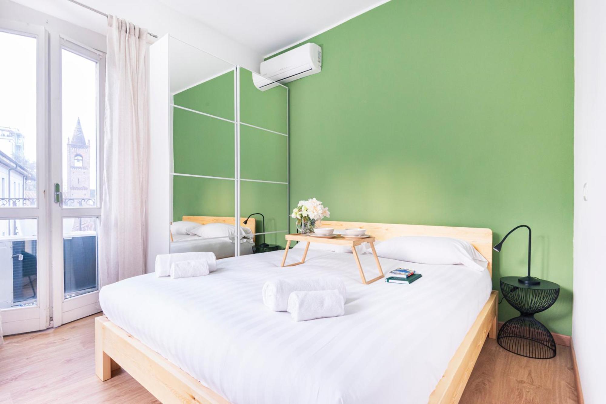 Amazing Flat Near Duomo & Colonne Di San Lorenzo By Easylife มิลาน ภายนอก รูปภาพ