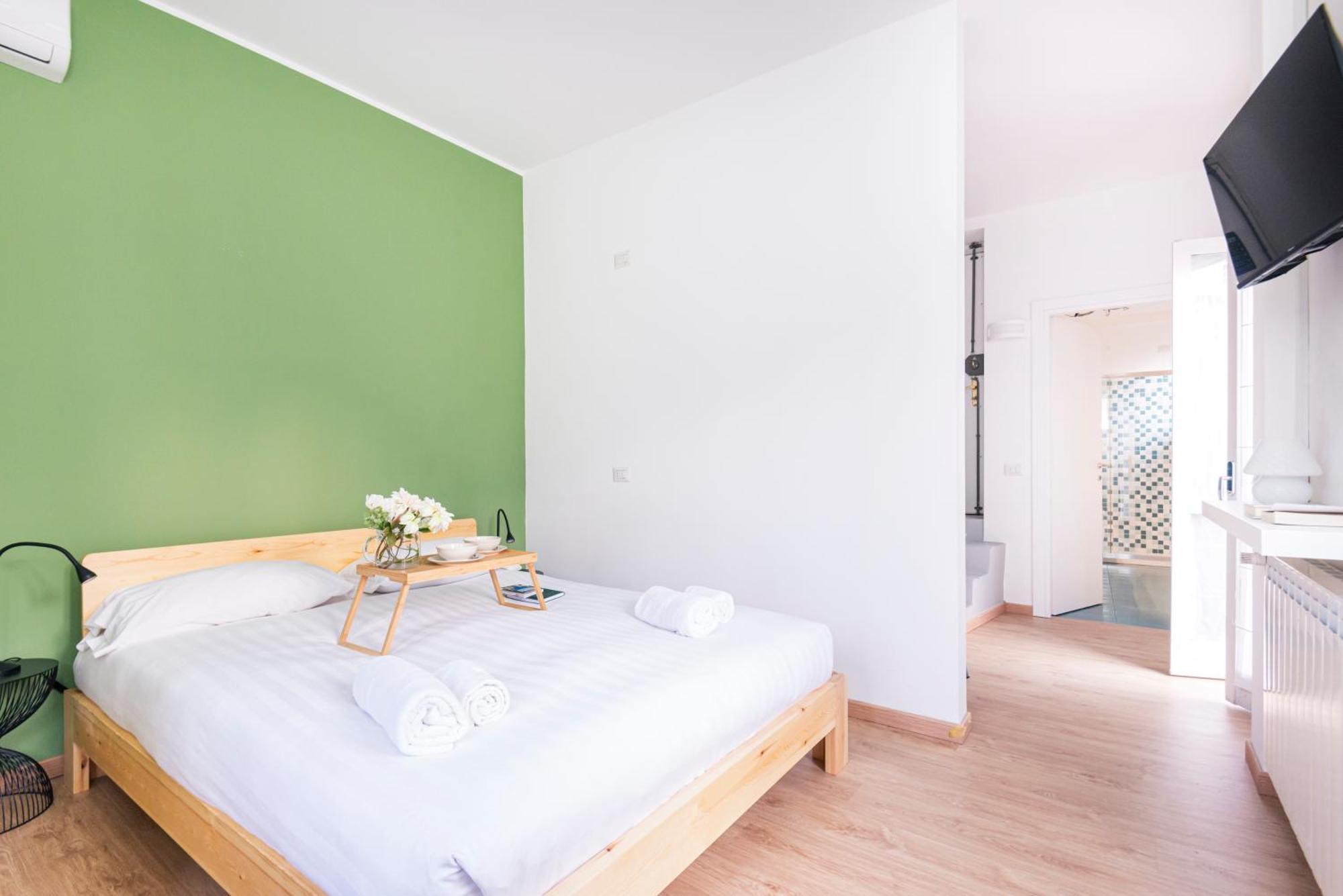 Amazing Flat Near Duomo & Colonne Di San Lorenzo By Easylife มิลาน ภายนอก รูปภาพ